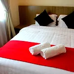 Ninety Six Melaka Raya Hotel